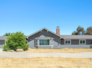 10890 N Armstrong Ave, Clovis, CA 93619