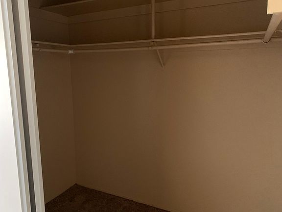 5th image of 14398 Birchwood Dr