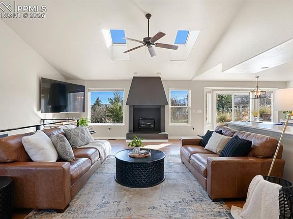 4th image of 2565 Dunfries Ct