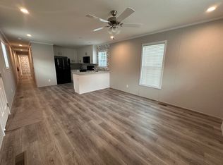 17023 Somerset Dr #632, Macomb, MI 48044