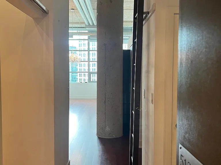 637 Lake Shore Blvd W #513 — Photo 16