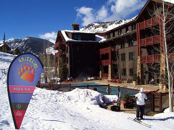 Ski in - Ski out