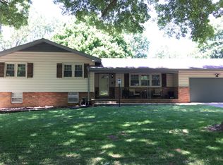 2259 S Mayfair Ave, Springfield, MO 65804