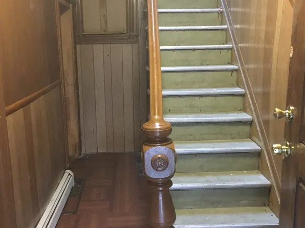 6032 Hudson Ave, West New York, NJ 07093