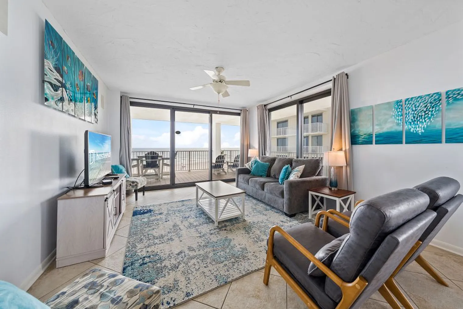 3 bed, 2.0 bath, 1259 sqft, $4,419 — Photo 2