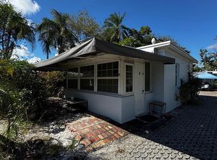 709 S Lake Ave #A, Delray Beach, FL 33483