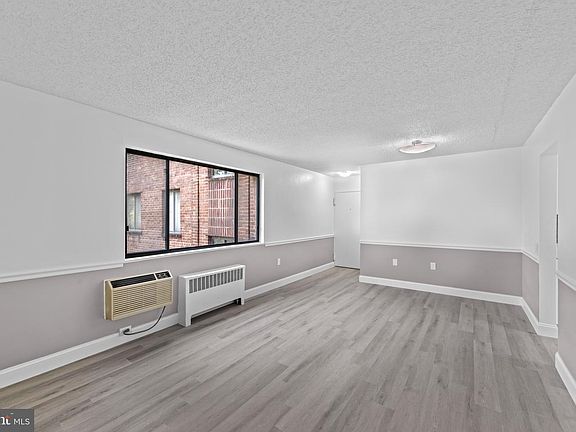 4th image of 4717 1st St SW APT 203