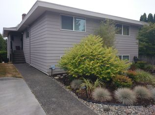 2715 48th Ave SW, Seattle, WA 98116