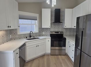 6422 Salem St, Emeryville, CA 94608