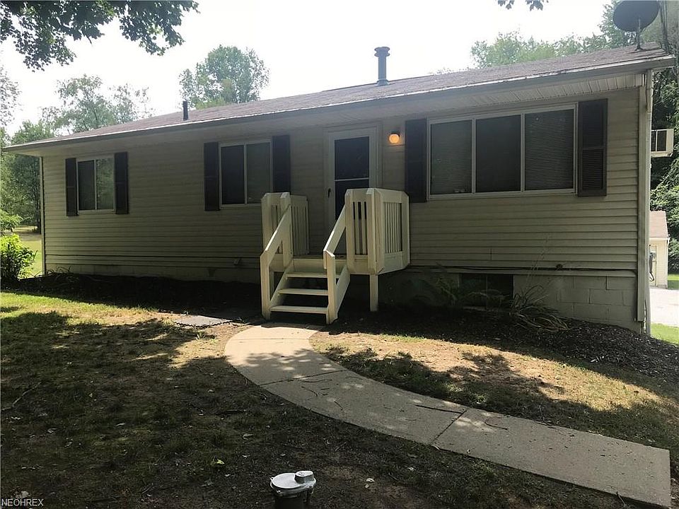 1st image of 2070 Orchard Ln
