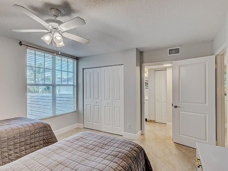 406 Mainsail Cir — Photo 31