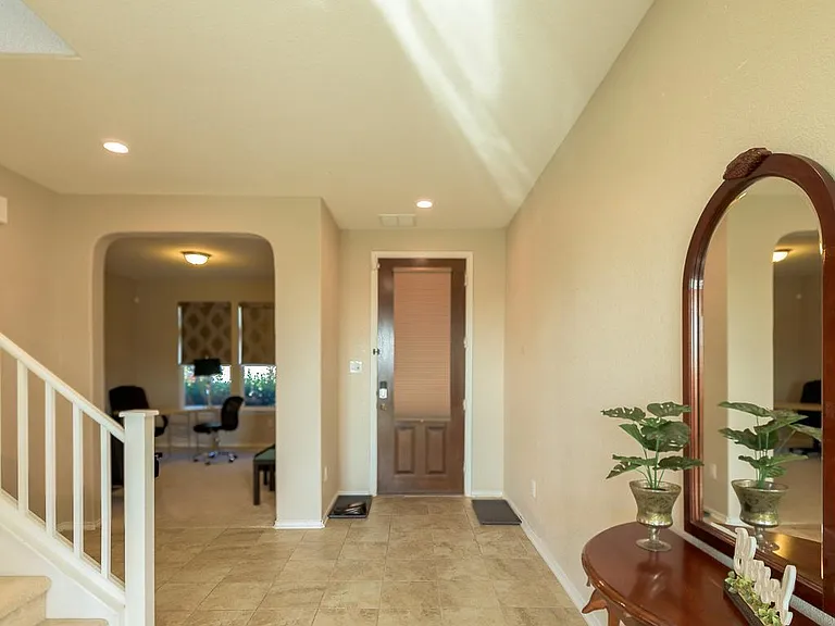 7910 Emmeline Dr — Photo 3