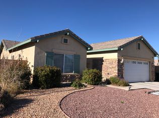 13038 Camden Ln, Victorville, CA 92392