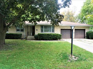 845 E Patton St, Paxton, IL 60957