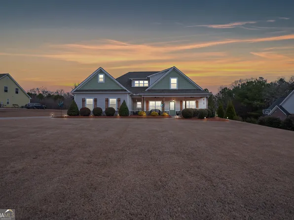 933 Ashley Glen Dr, Williamson, GA 30292