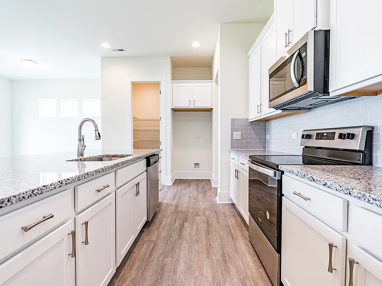 248 Bevis Marks Dr — Photo 14