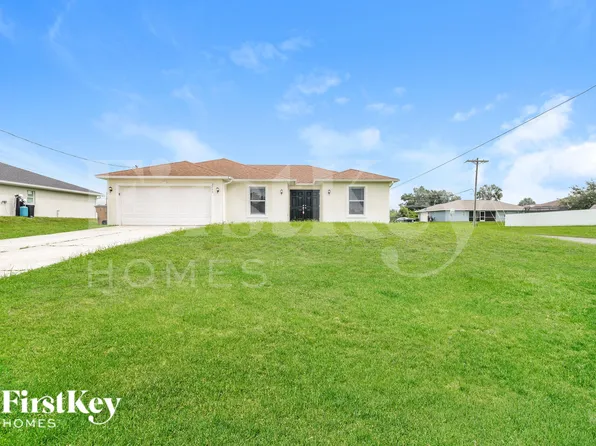 2700 46th St SW, Lehigh Acres, FL 33976