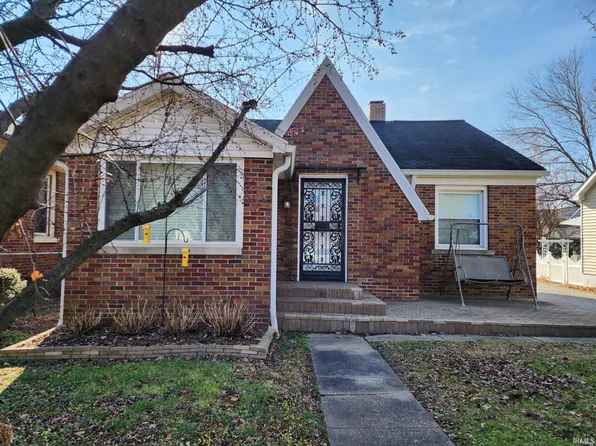 1121 E Iowa St, Evansville, IN 47711