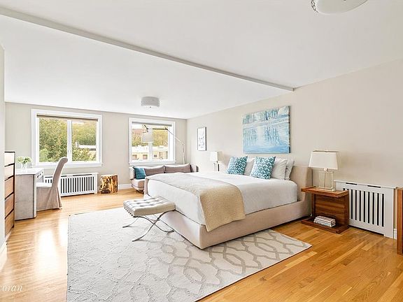 5th image of 455 Sackett St