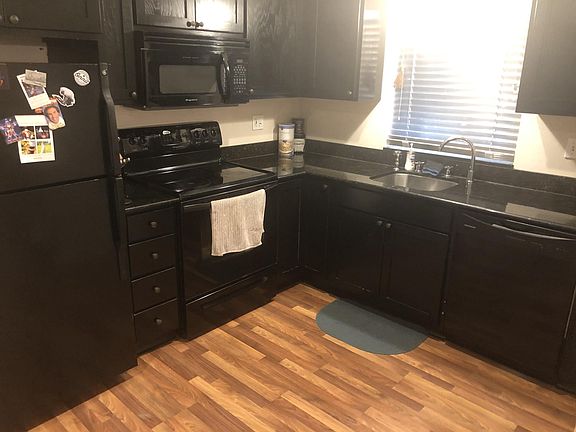 3rd image of 2304 Ringling Blvd APT 213
