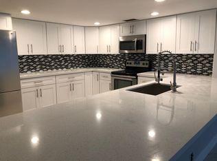 7552 Stirling Rd APT 109, Hollywood, FL 33024