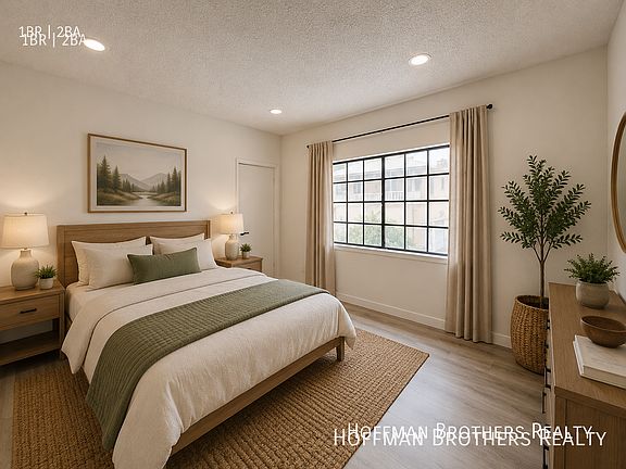 3rd image of 12235 Magnolia Blvd APT 102