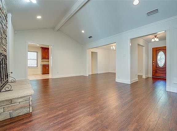 4th image of 1816 Duke Dr