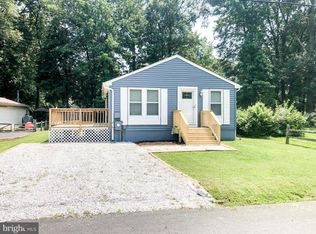 4925 Chestnut St, Shady Side, MD 20764