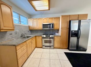 909 University Ave APT 107, Honolulu, HI 96826