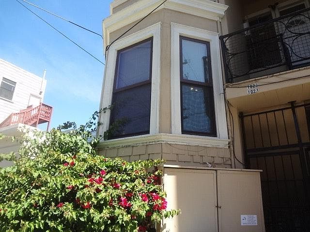 1st image of 1021 York St