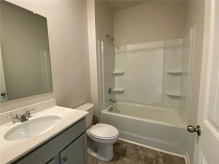 2715 Piper Dr — Photo 8