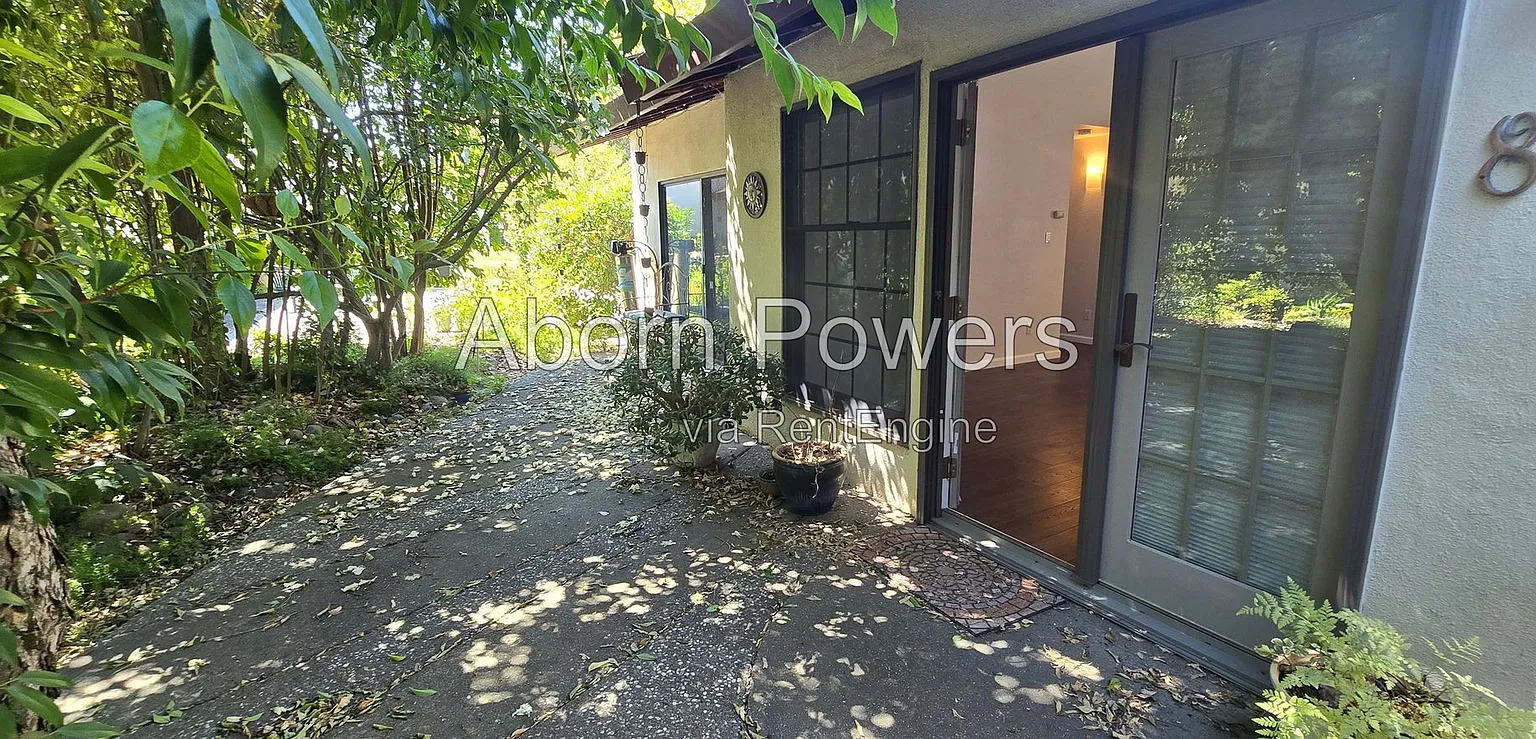 1 bed, 1.0 bath, 673 sqft, $2,100 — Photo 1