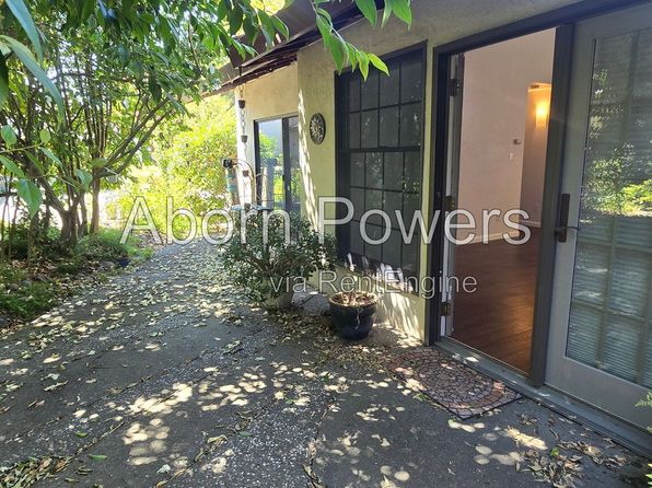 2417 Oakenshield Rd APT 8