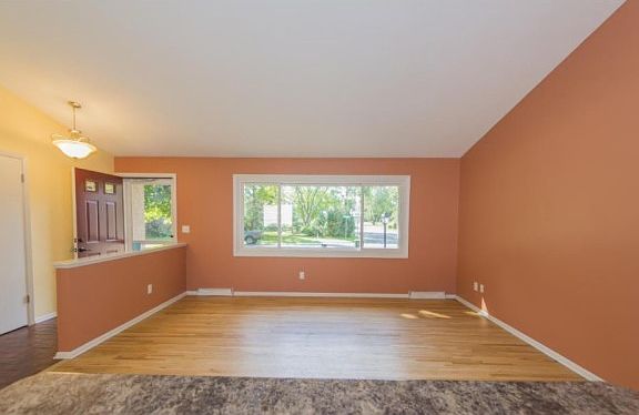 5th image of 5232 80th Ave N