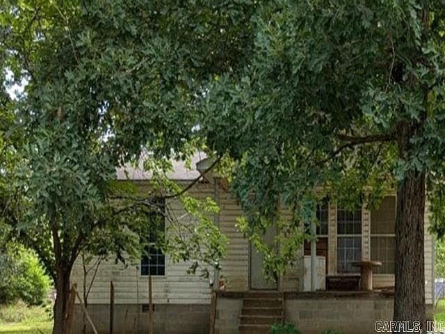 1st image of 6720 Redbud Dr