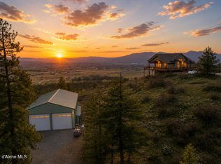 10653 N Payment Peak Rd, Hauser, ID 83854