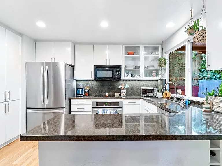 210 Coon Heights Rd — Photo 17