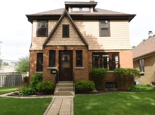 1309 S 107th St, West Allis, WI 53214