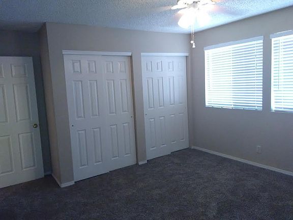4th image of 4017 E Amberwood Dr