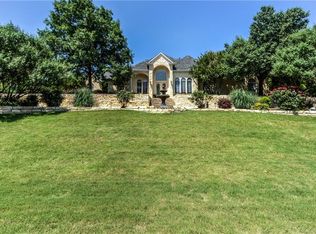 1001 Country Trl, Fairview, TX 75069