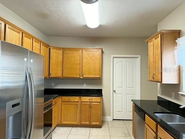 8992 SW 79th Ave — Photo 3