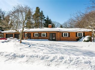 4389 Saint Paul Blvd, Rochester, NY 14617