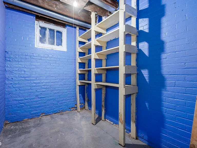 5421 Toledo St — Photo 39