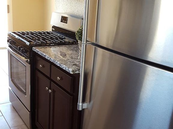 3rd image of 12253 Vista Del Sol Dr APT B