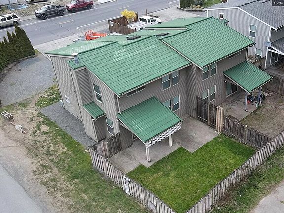 2nd image of 6015 Beverly Ln #A