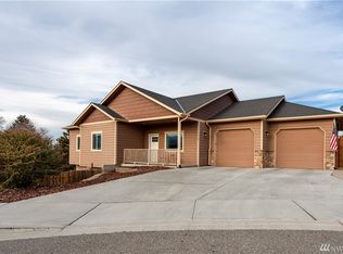 2248 Blackstone Ct, East Wenatchee, WA 98802