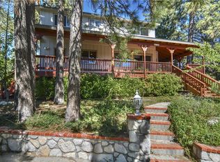 27126 Ironwood Ln, Lake Arrowhead, CA 92352