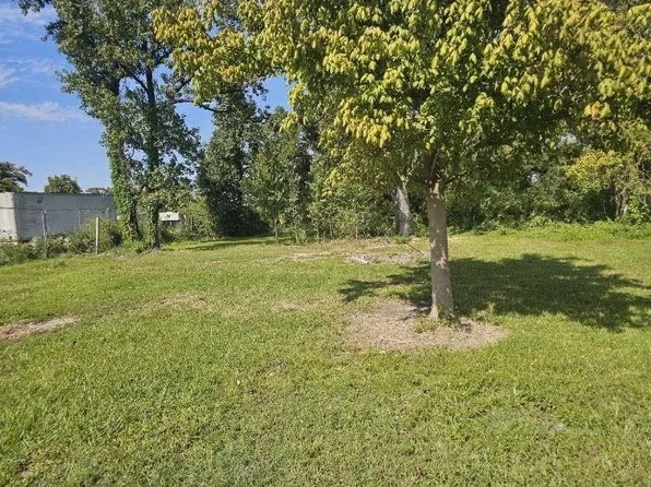 8733 Ley Rd, Houston, TX 77028
