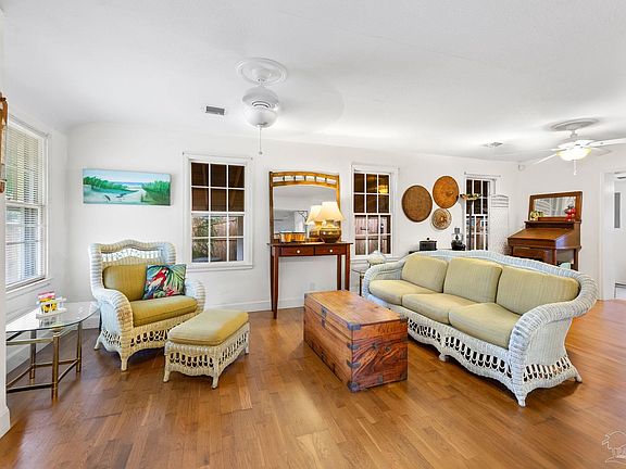 4th image of 309 W Sunset Ave