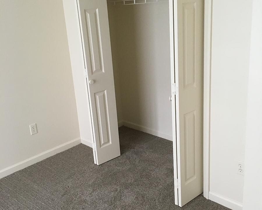 master bedroom giant closet